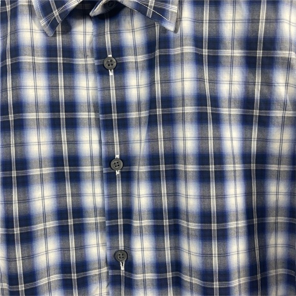 Banana Republic Medium Men's Blue Plaid Casual Button Front Dress Shirt - Picture 3 of 7